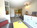 773806_3-gallenne-2023-hebergement_a_belle_ile-locmaria-meuble