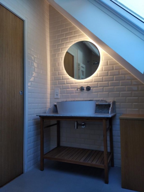 703814_corbineau-2022-hebergements_belle_ile-le_palais-meuble-sde_etage