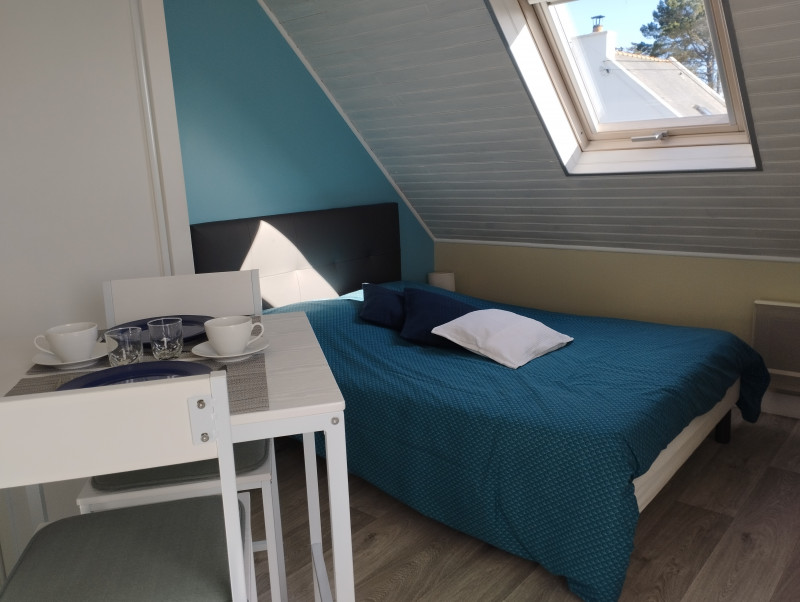 831933_2025_-_studio_-treguier_chantal_-_location_meublee_-_bangor_-_entree