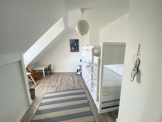 832666_2025-location_meublee-louvet_-_maison_mac_cat-maison-le_palais_-_chambre_2