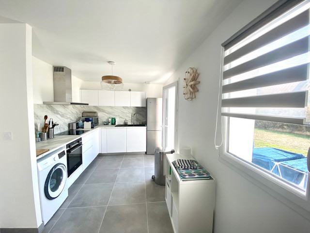 832667_2025-location_meublee-louvet_-_maison_mac_cat-maison-le_palais_-_cuisine