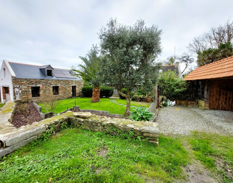 840204_bichelot_bangor-2025-hebergements_belle_ile-meuble-annexes-_2_personnes-independantes-3-exterieur