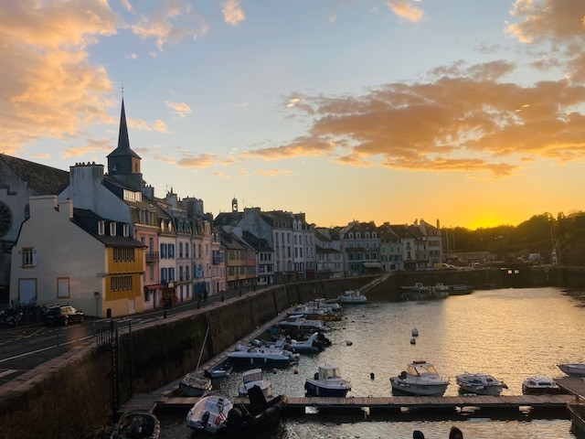 865603_centre_ville_supermarche-a_50_metres