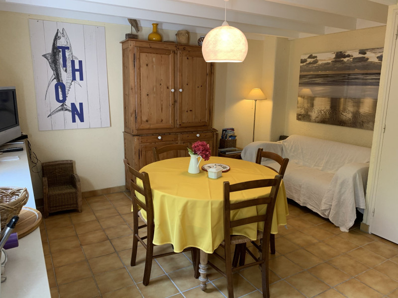 868161_2026_-_paulic_-_maison_-le_palais_-_table_a_manger